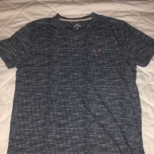 Hollister V-neck t shirt